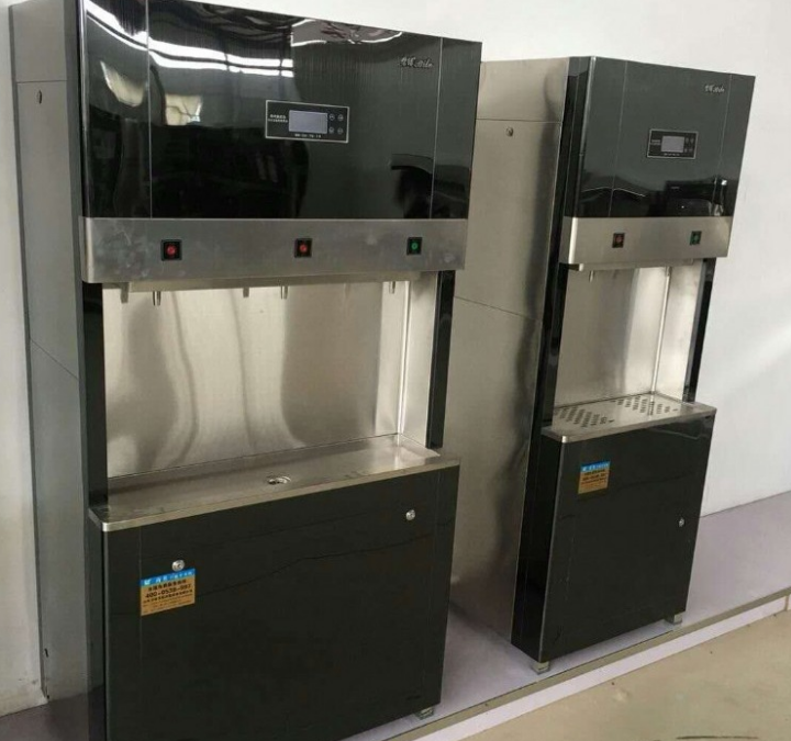 幼兒園開水器是什么，比較桶裝水的區(qū)別？