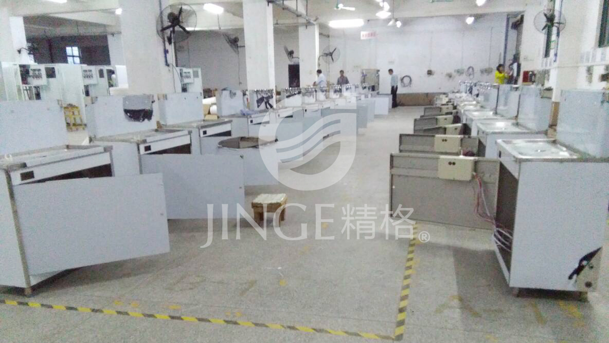 學(xué)校飲水機