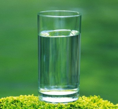 一整杯水 一整杯水